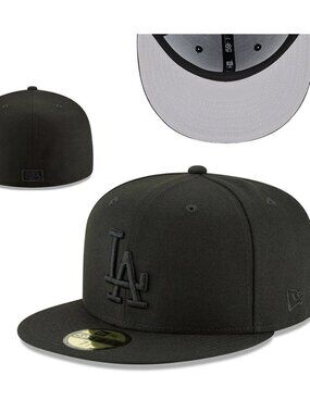 New Era LA Dodgers All-Black Fitted 59FIFTY Cap